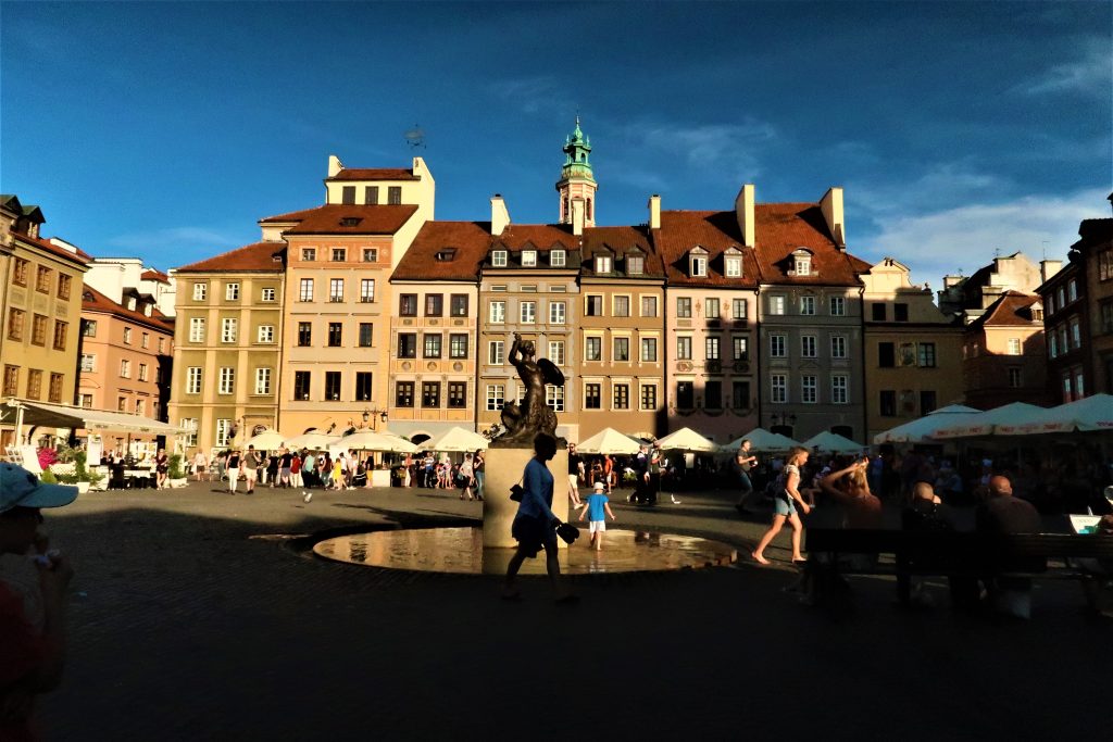 Old Town Square - Things to do in Warsaw