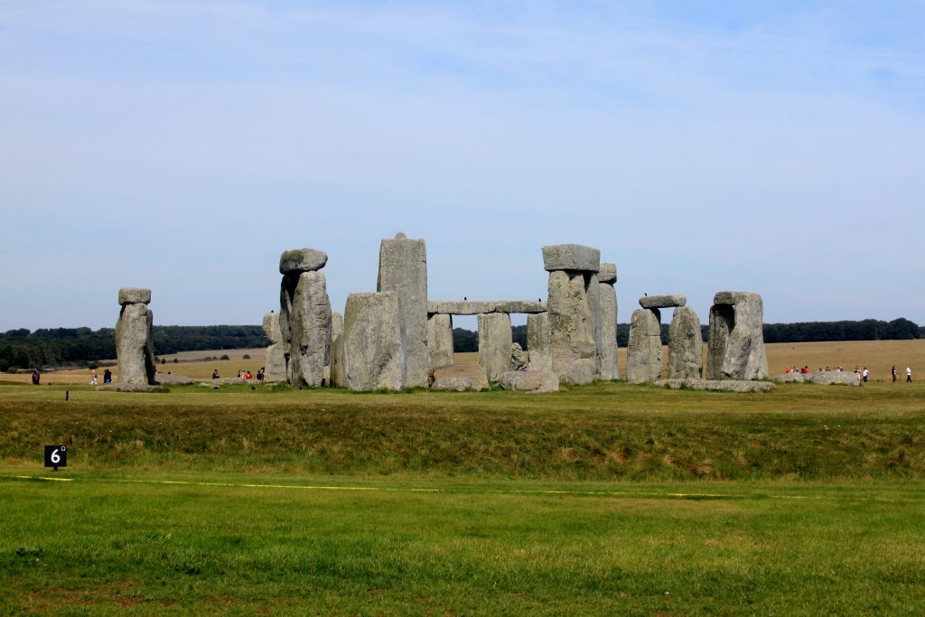 Stonehenge - Ultimate travel guide to UK