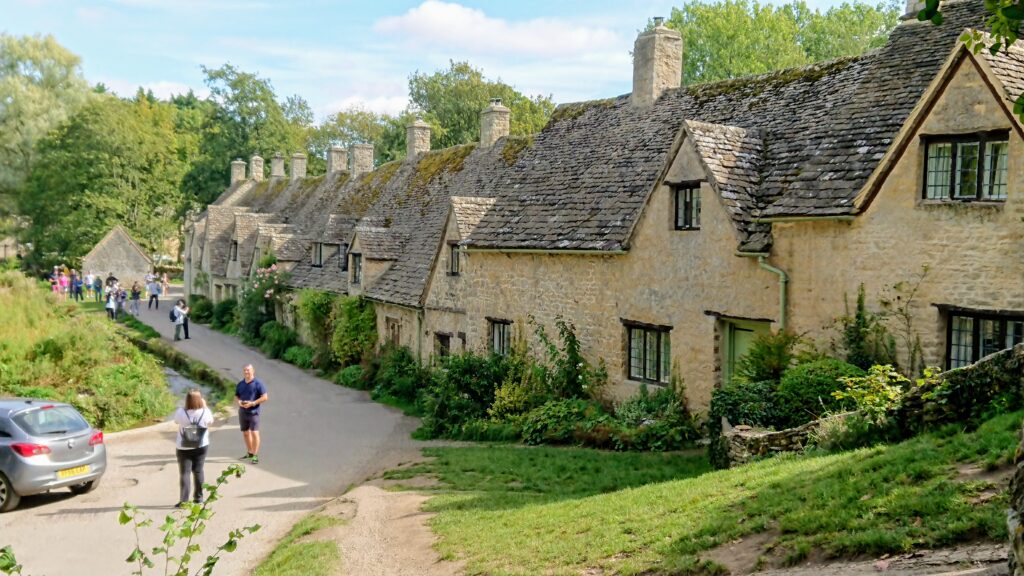 A popular village in the Cotswolds